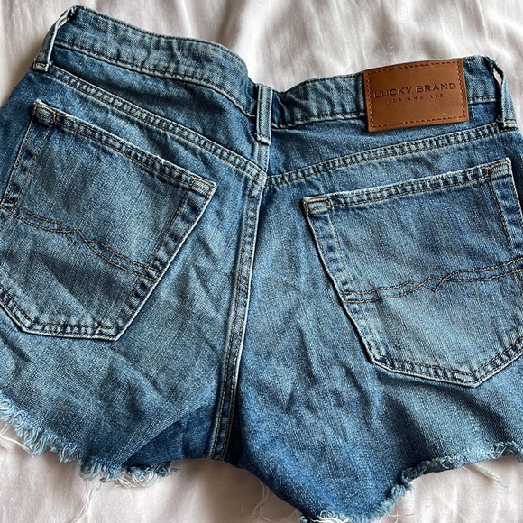 Lucky brand Jean Shorts - Picture 2 of 3